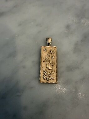 Gold Floral Rectangle Pendant Necklace - Timeless Women's Jewelry by Jane Win.